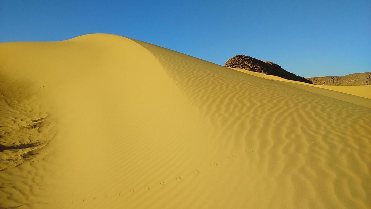 Hotel Mozoon camp Wadi Rum Esterno foto